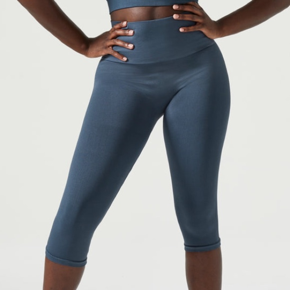 Blanqi Hipster Support Crop Legging in Storm XL